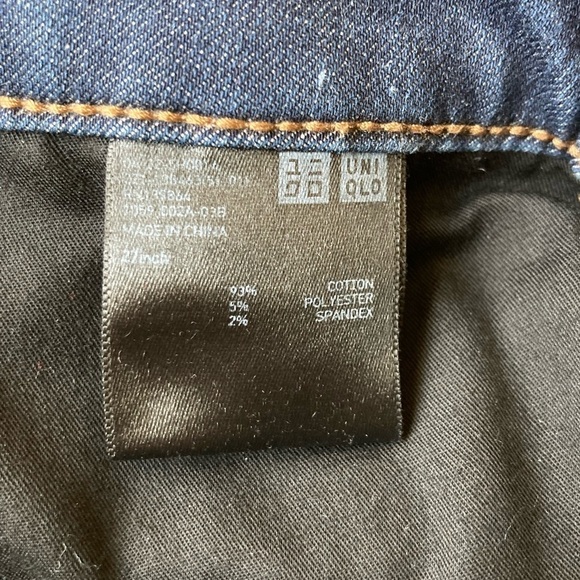 Uniqlo Skinny Tapered Jeans Zipper Ankle with Mid Rise Sz 27 Denim - Picture 5 of 6